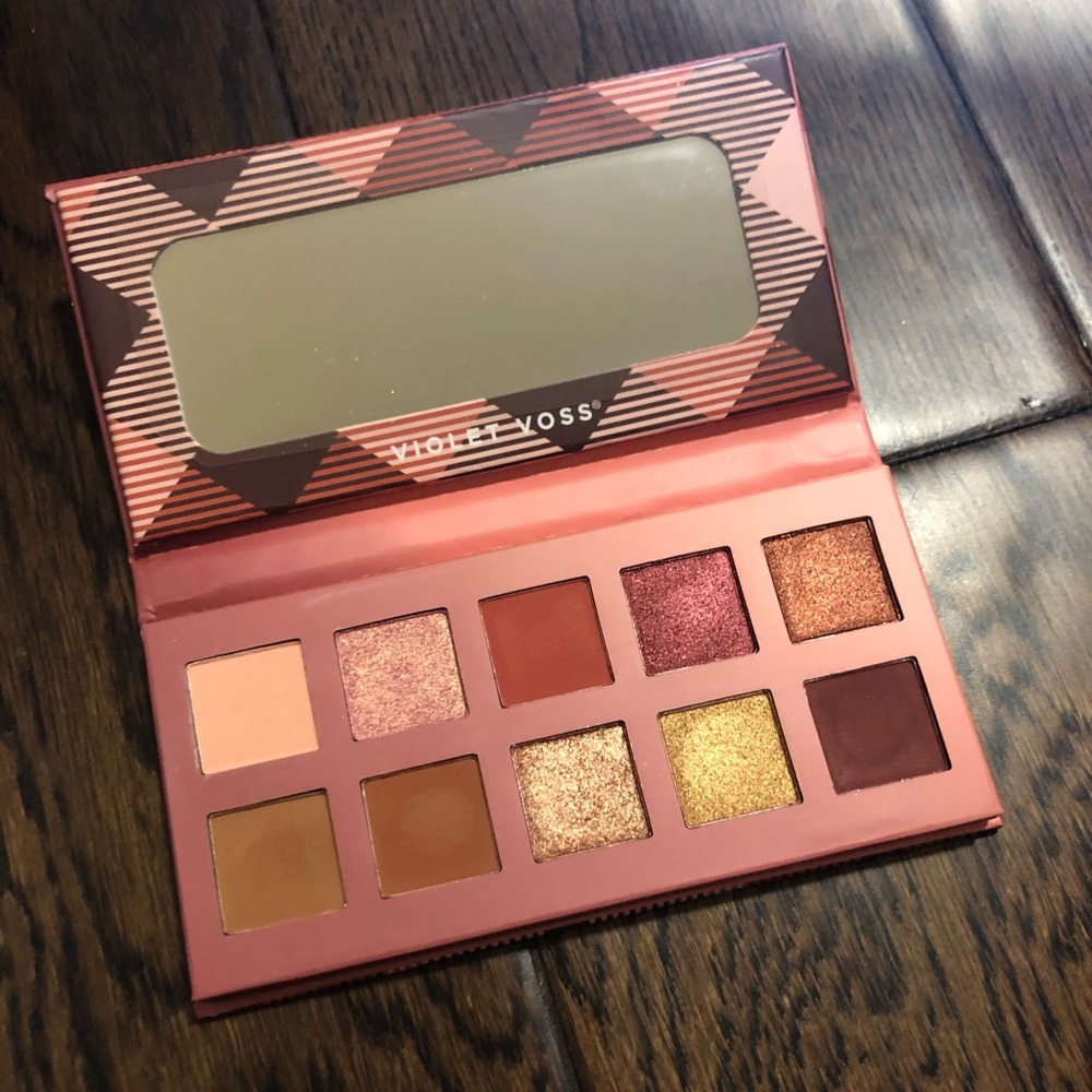 Violet Voss Windflower palette